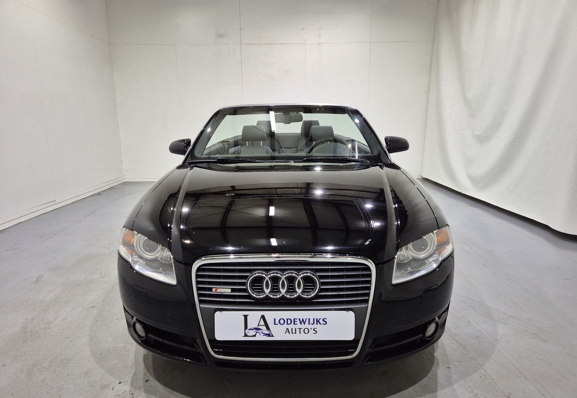Audi A4 2.0 Tfsi 147KW Cabrio AUT 2006 Zwart