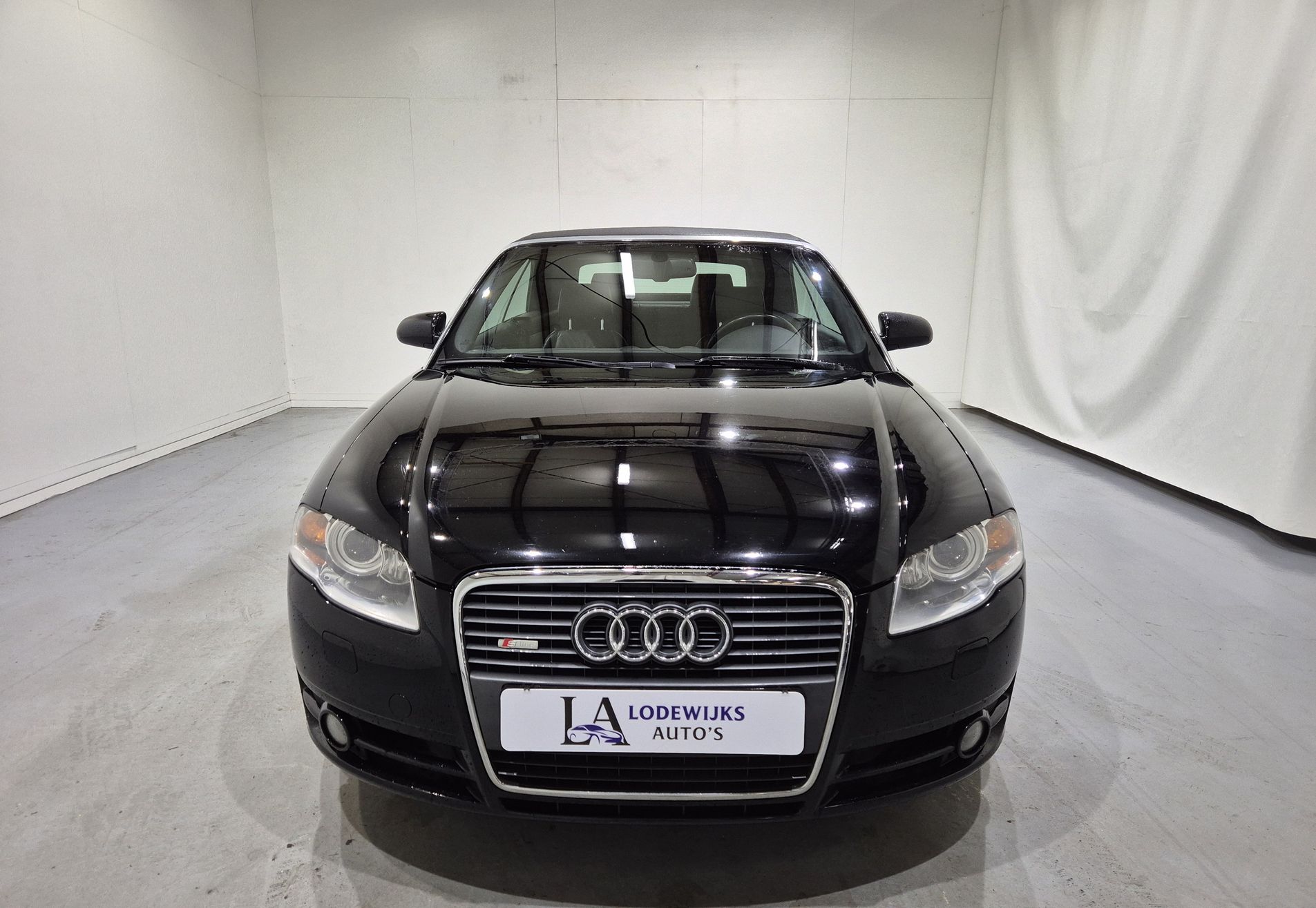 Audi A4 2.0 Tfsi 147KW Cabrio AUT 2006 Zwart
