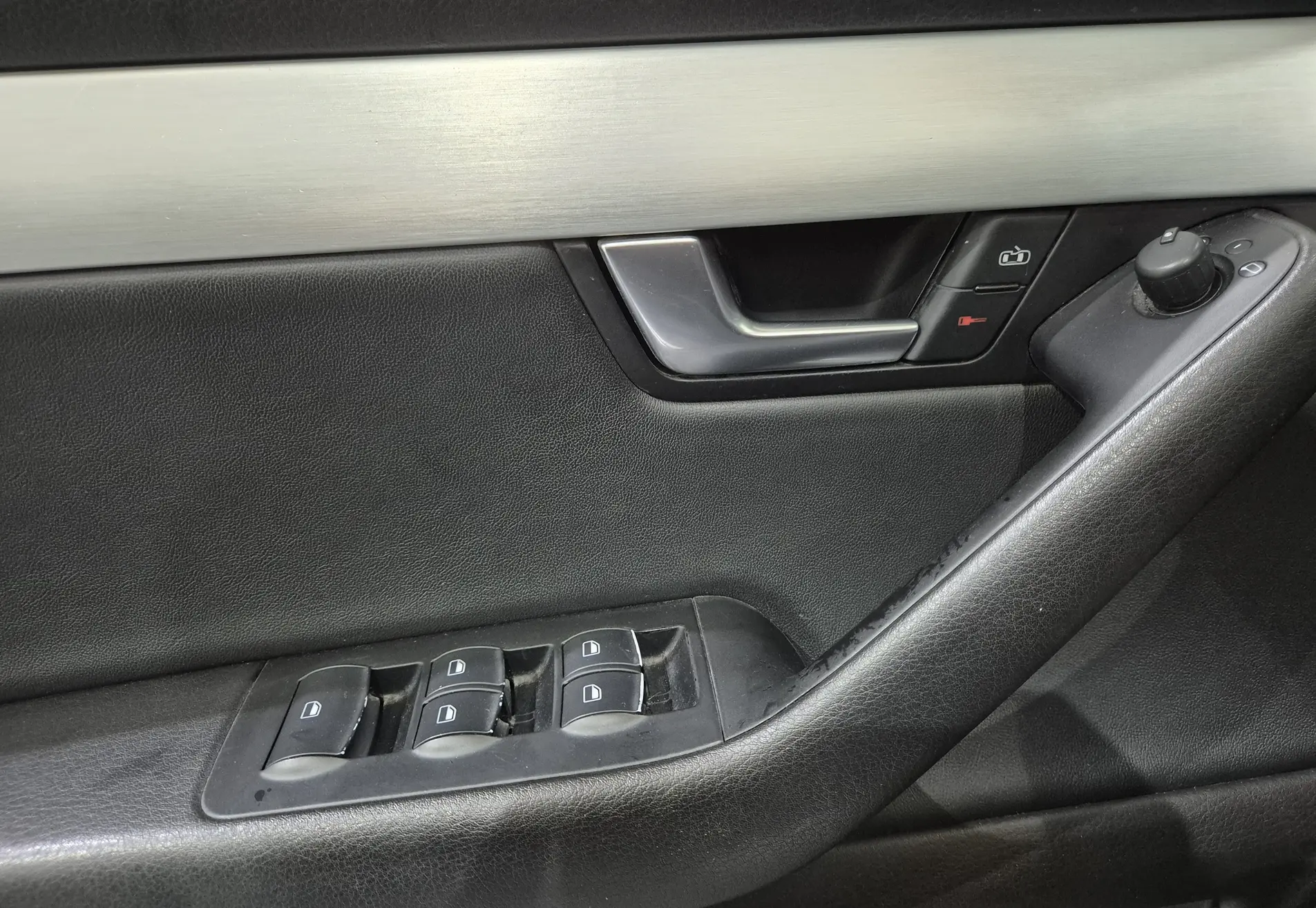 Audi A4 2.0 Tfsi 147KW Cabrio AUT 2006 Zwart