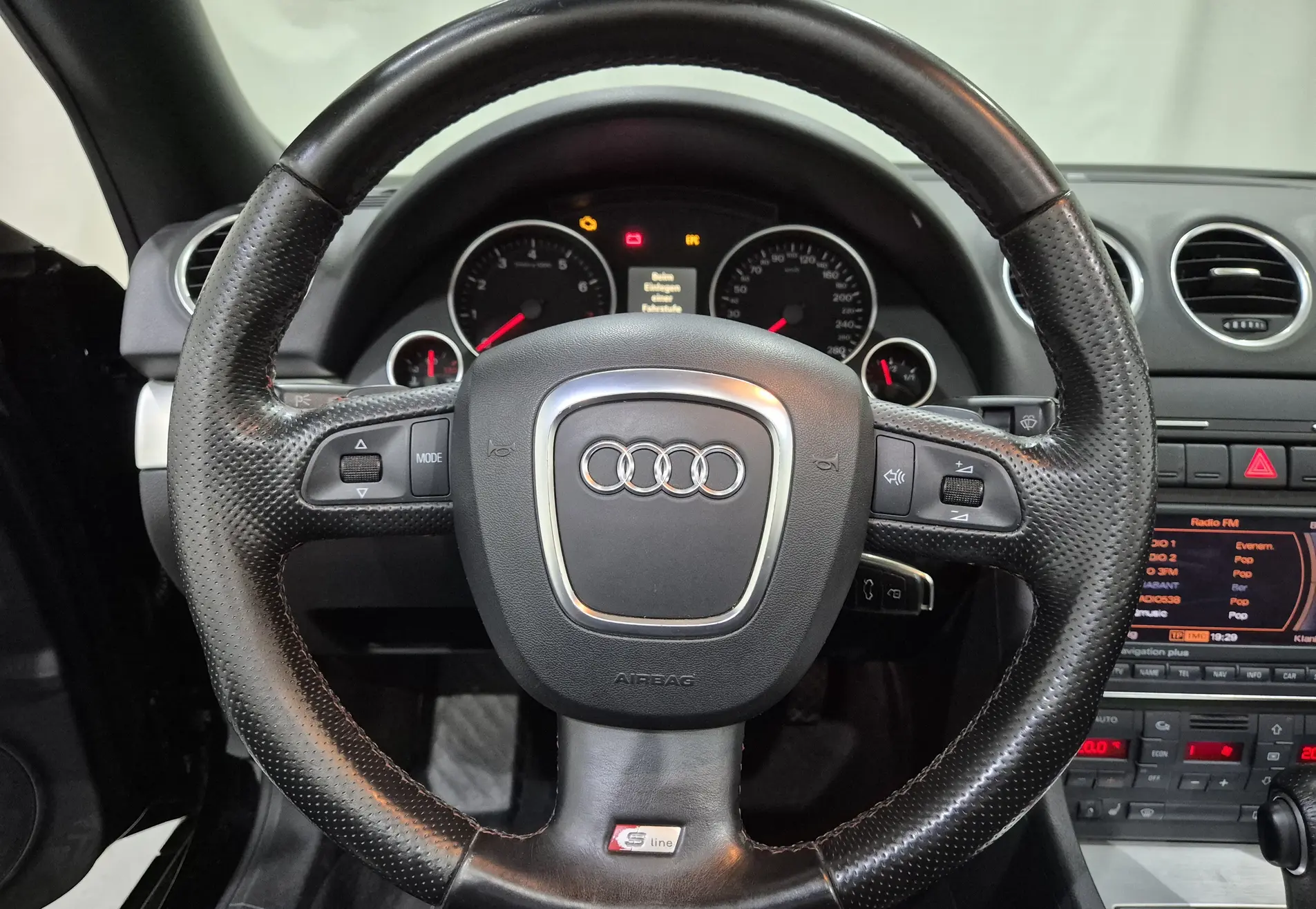 Audi A4 2.0 Tfsi 147KW Cabrio AUT 2006 Zwart