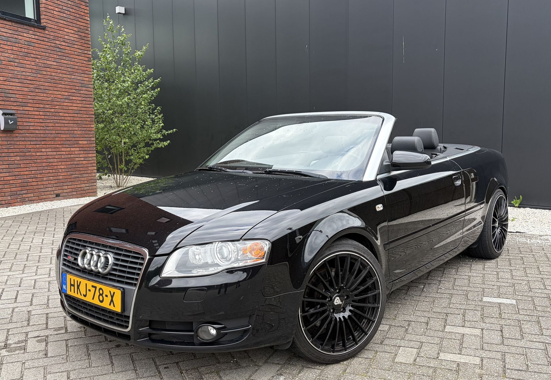 Audi A4 2.0 Tfsi 147KW Cabrio AUT 2006 Zwart