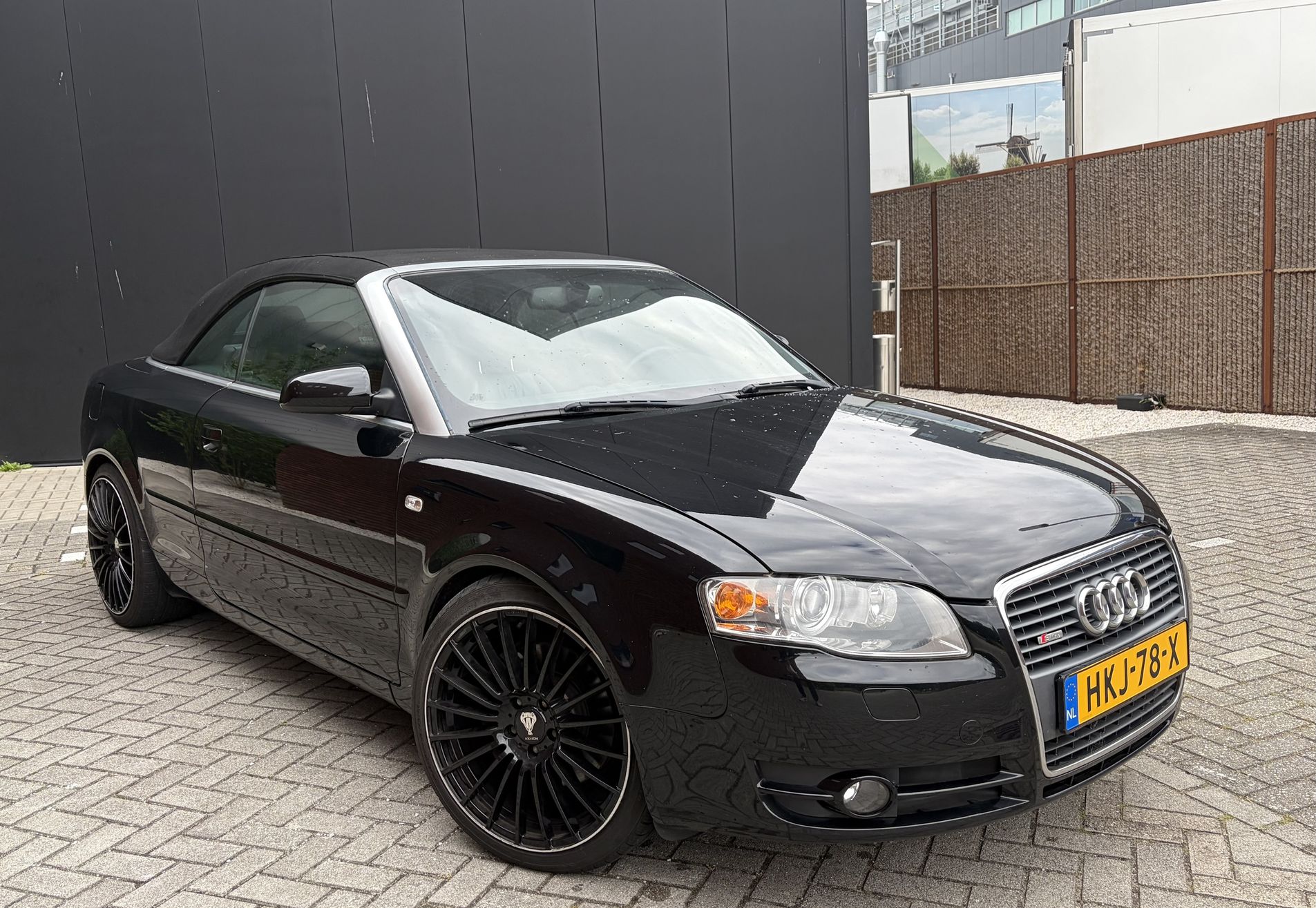 Audi A4 2.0 Tfsi 147KW Cabrio AUT 2006 Zwart