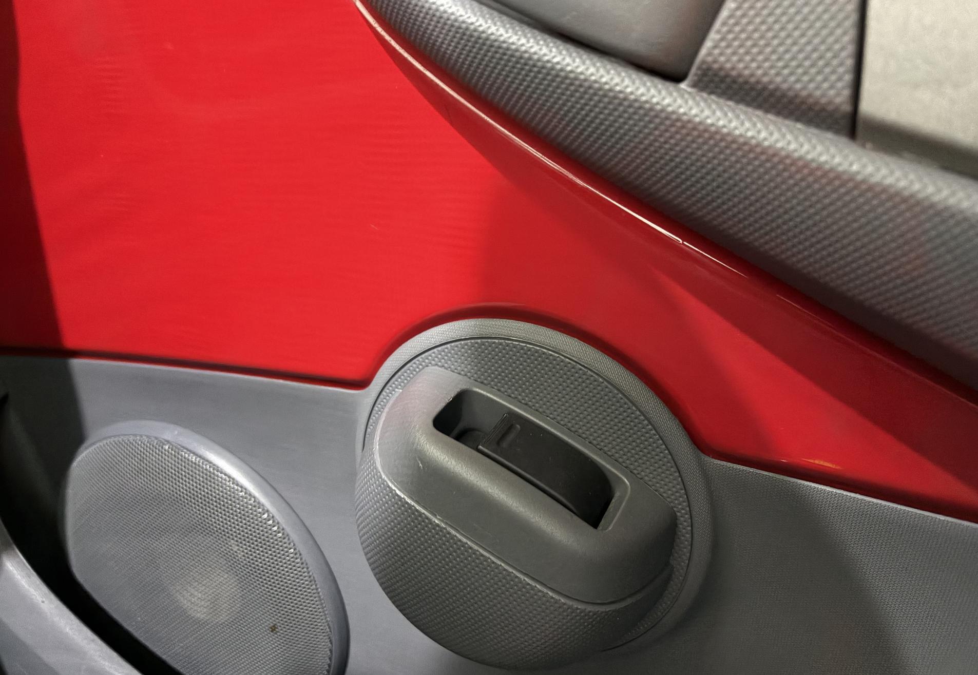 Toyota Aygo 1.0-12V Aspiration Red