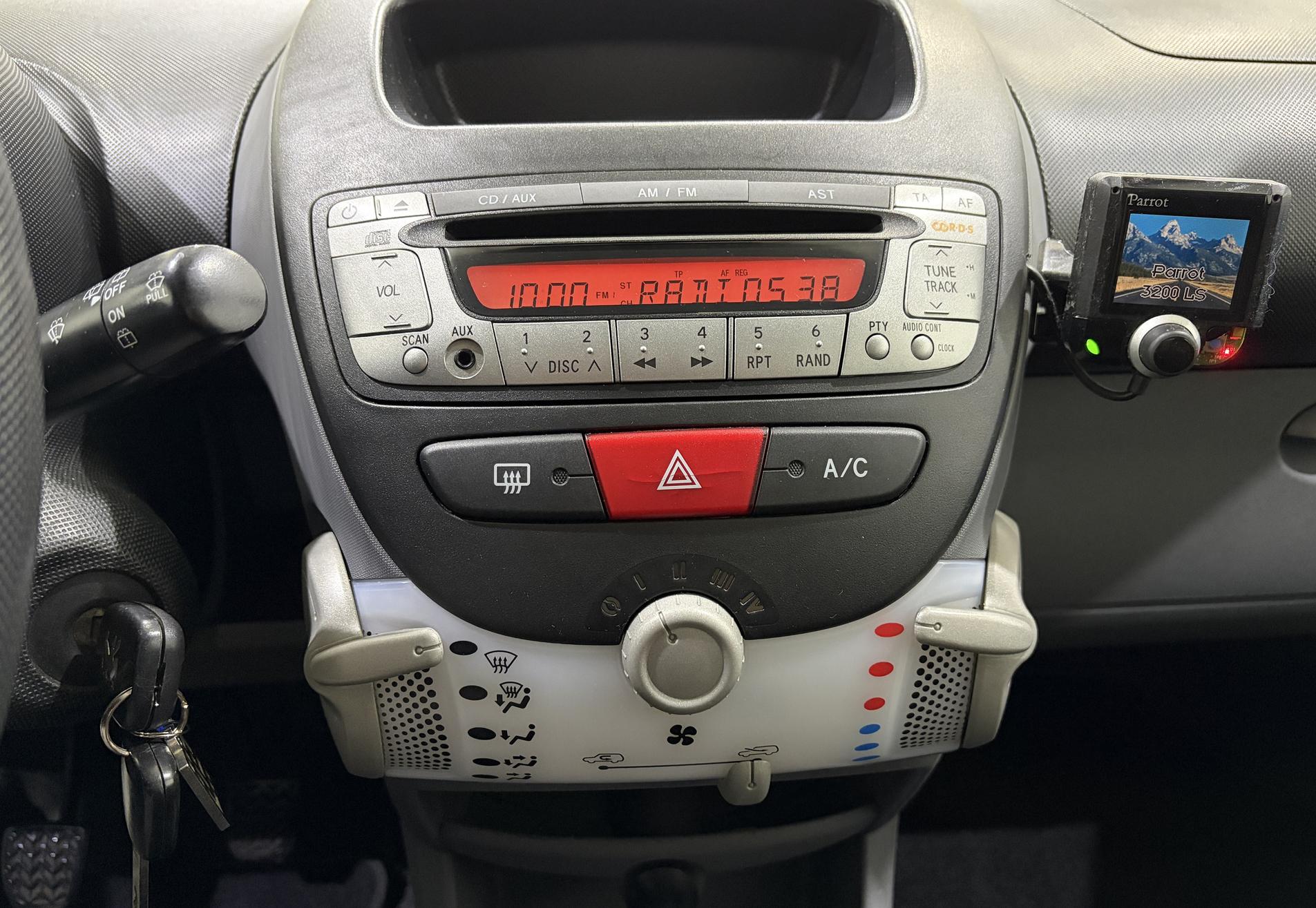 Peugeot 107 1.0-12V XS