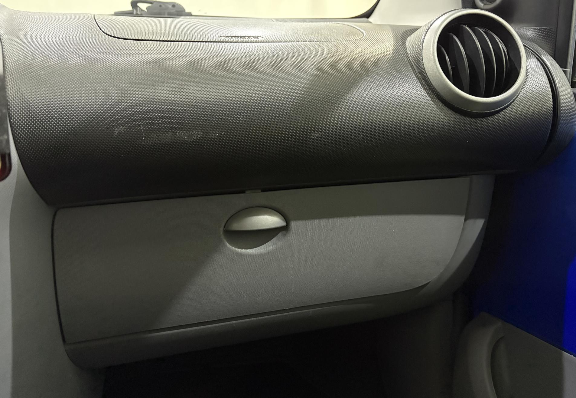 Peugeot 107 1.0-12V XS