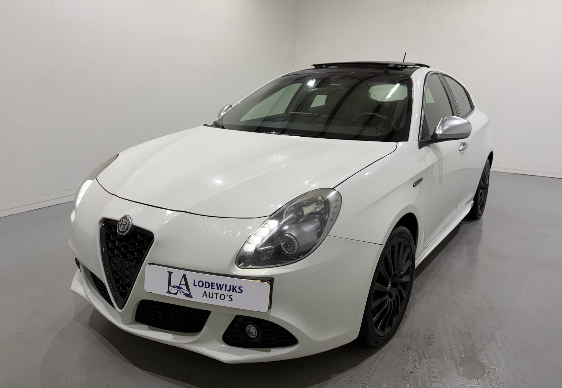 Alfa Romeo Giulietta 1.4 T Distinctive/Panoramadak
