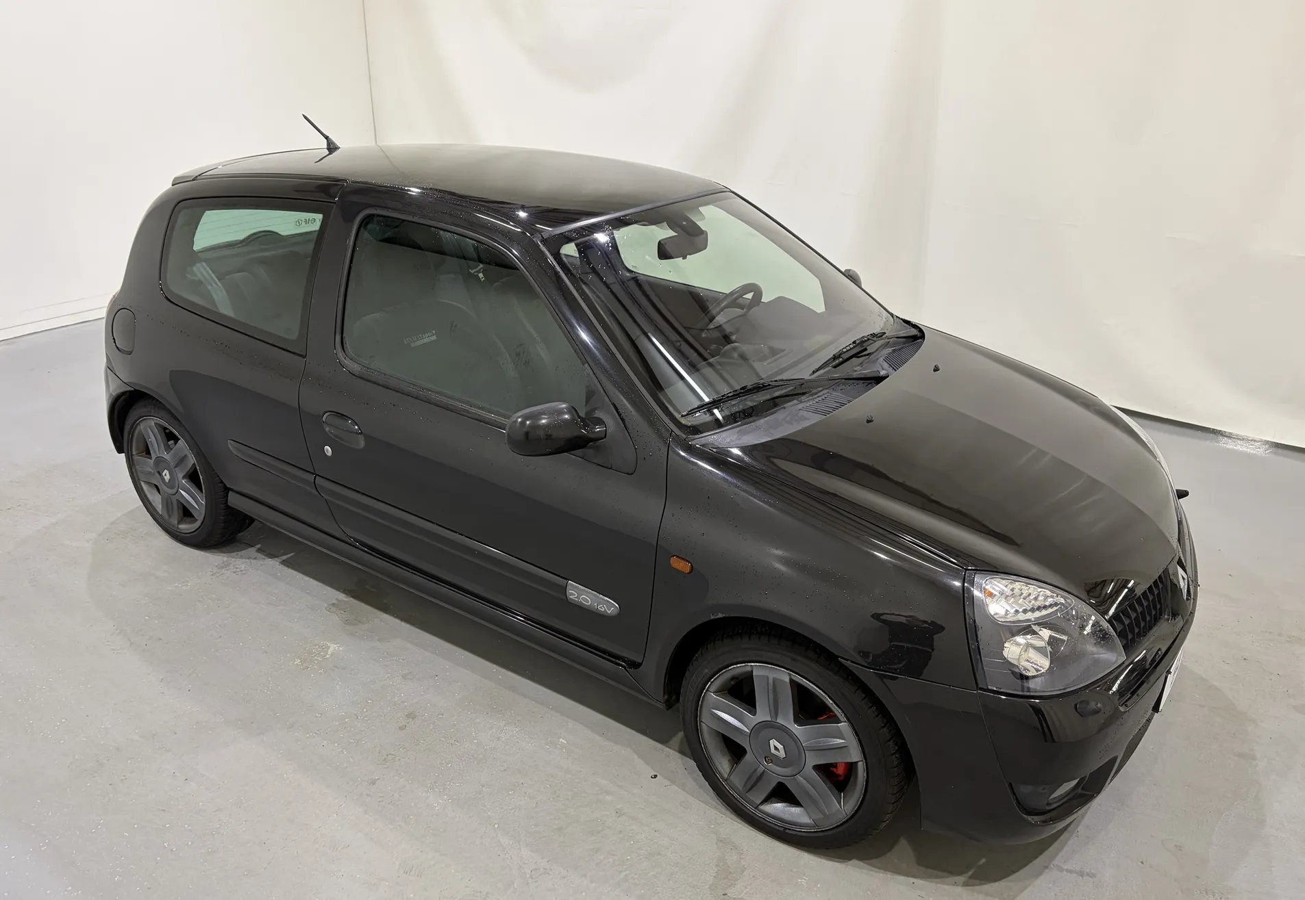 Renault Clio RS 2.0-16V Sport