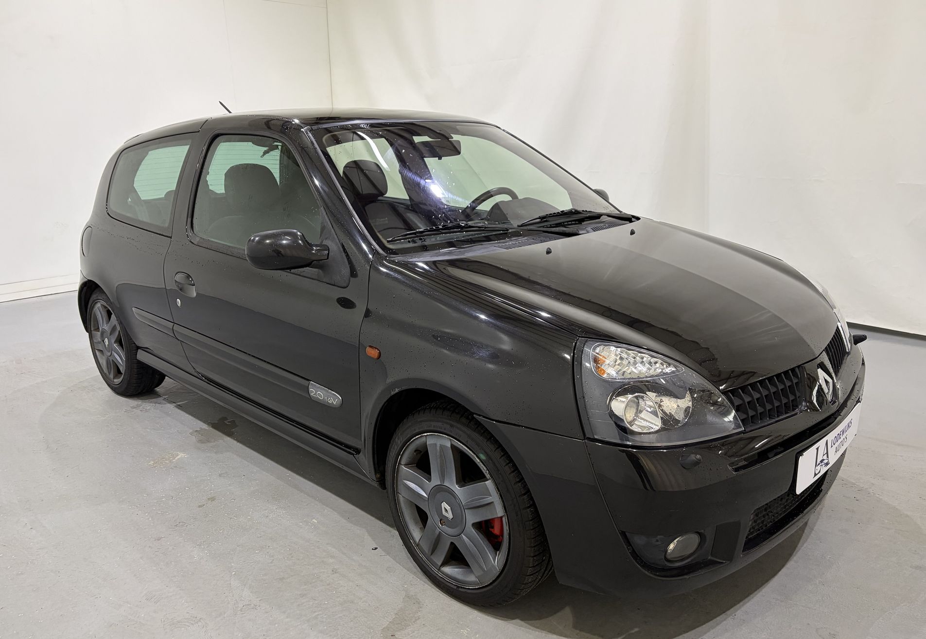 Renault Clio RS 2.0-16V Sport