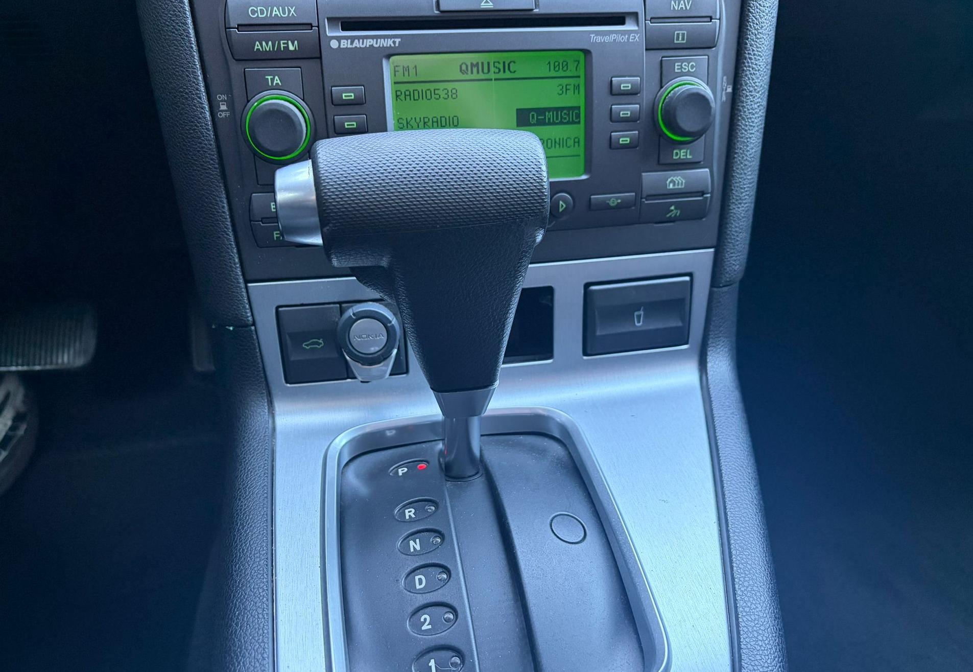 Ford Mondeo 2.0-16V Futura