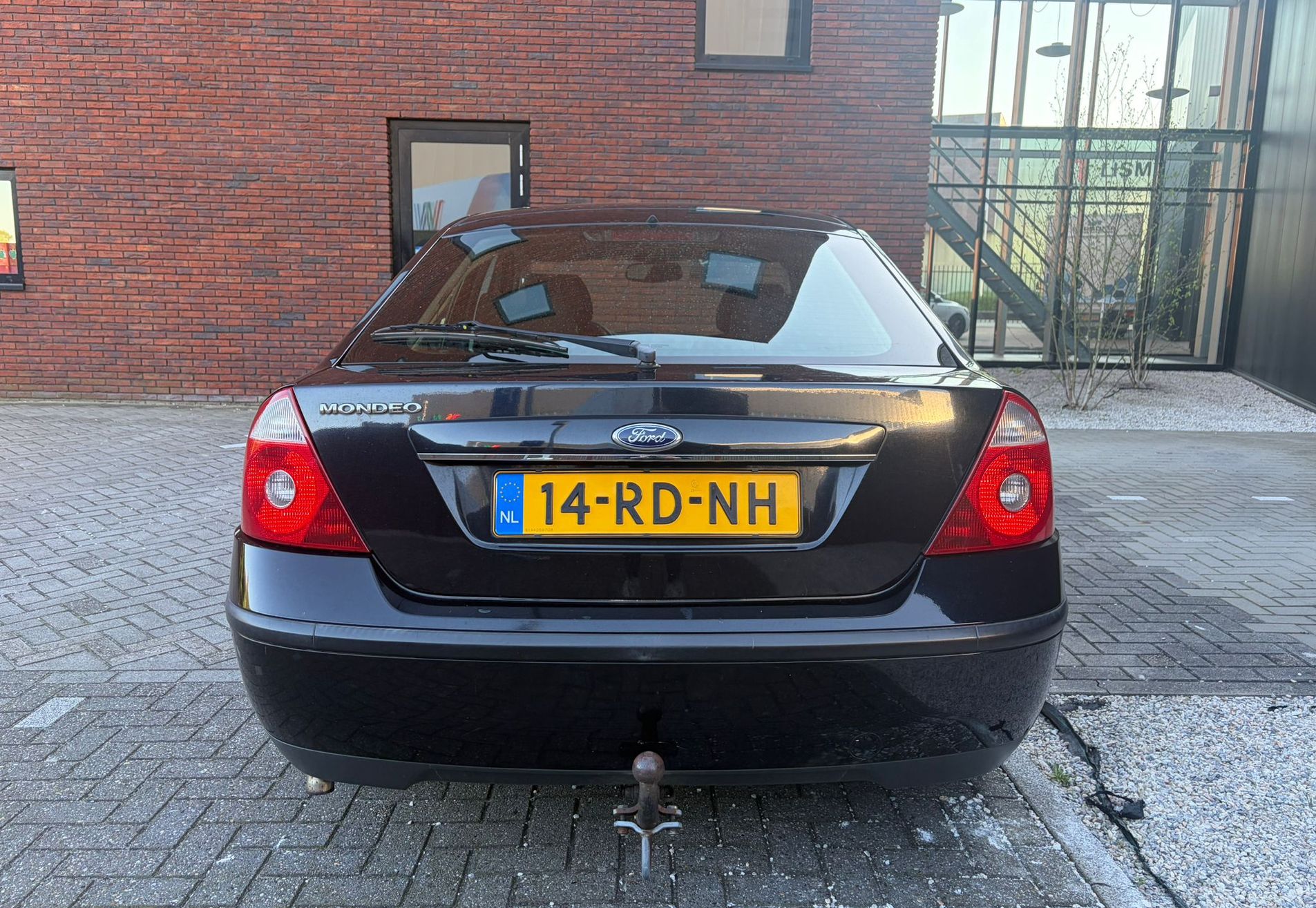 Ford Mondeo 2.0-16V Futura