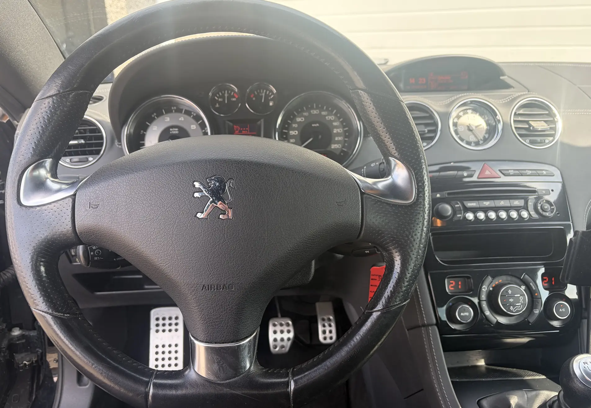 Peugeot RCZ 1.6 THP/Luchtvering/Motor Revisie