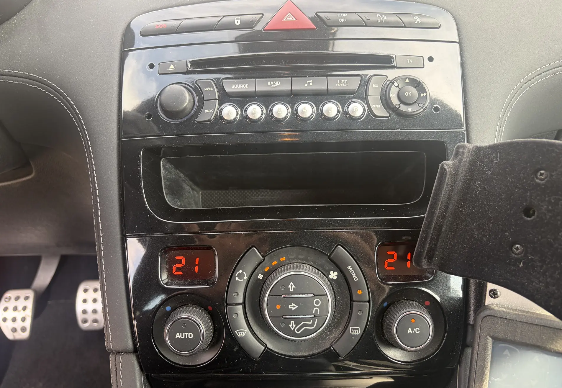 Peugeot RCZ 1.6 THP/Luchtvering/Motor Revisie