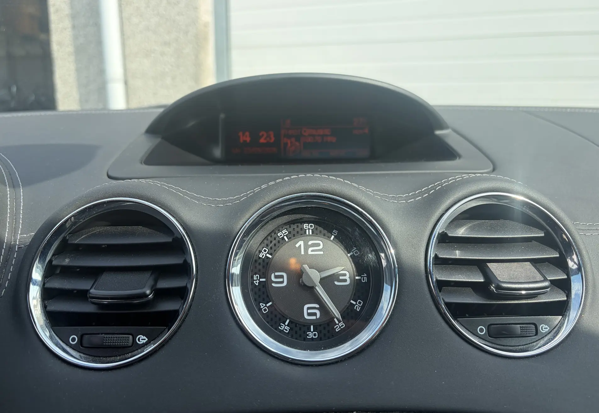 Peugeot RCZ 1.6 THP/Luchtvering/Motor Revisie