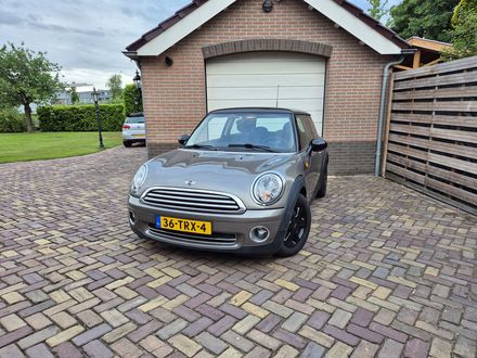 Mini 1.6 ONE 55KW 2012 Grijs