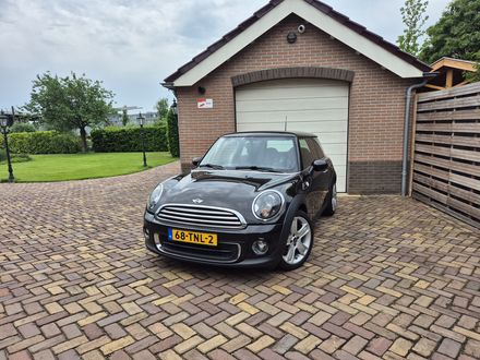 Mini 1.6 ONE 55KW 2012 Zwart VEEL OPTIES!!