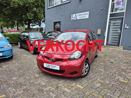 Toyota Aygo 1.0 12V 5DRS 2011